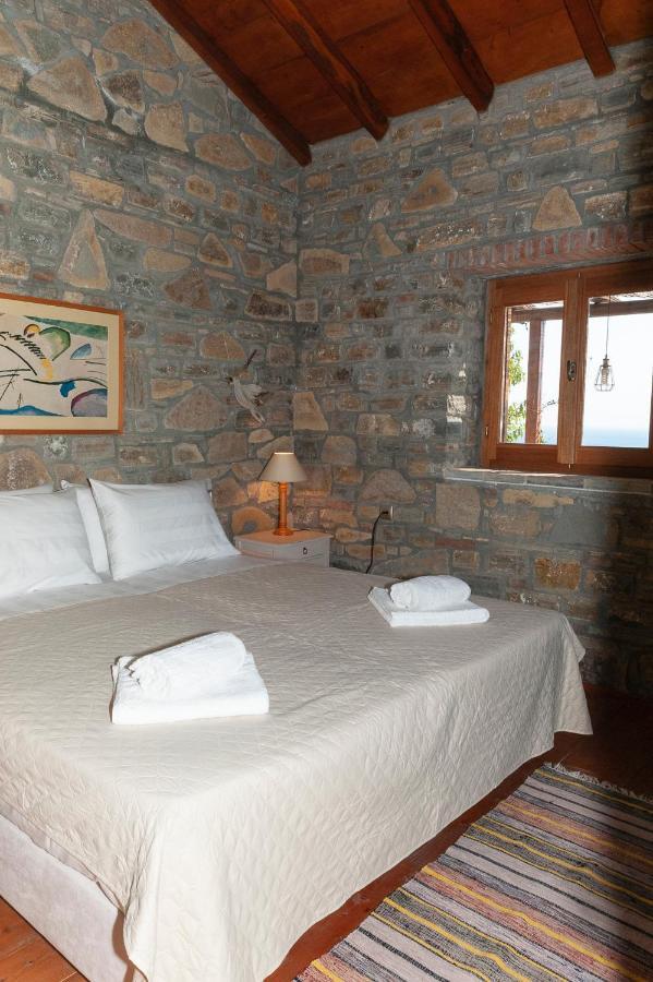 Oceanis Cottage House Ormos Koumeikon Buitenkant foto