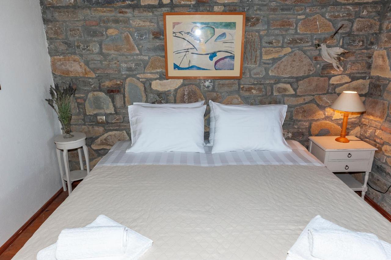 Oceanis Cottage House Ormos Koumeikon Buitenkant foto