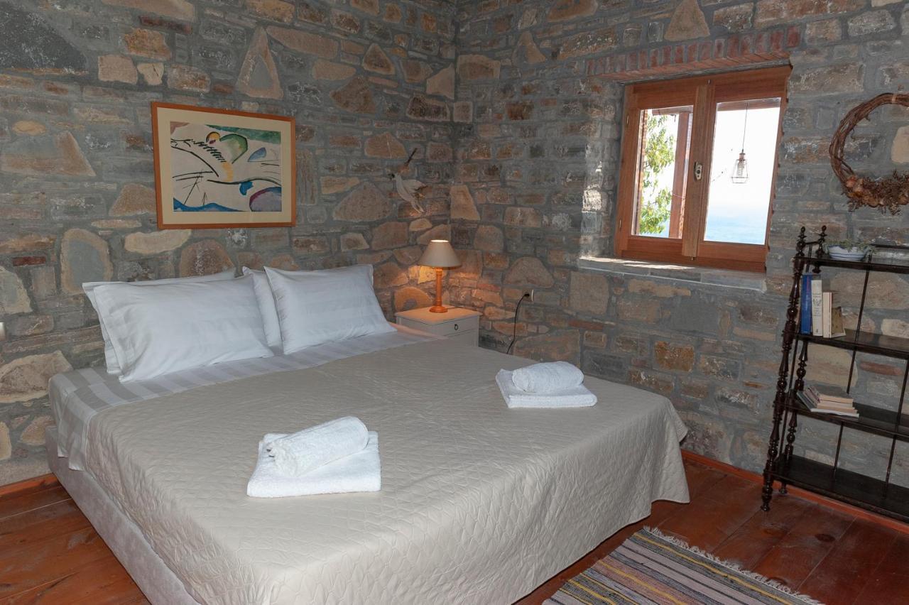 Oceanis Cottage House Ormos Koumeikon Buitenkant foto